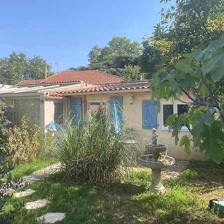 Houdarling Chalet Et Spa Hammam Jacuzzi Et Sauna Nîmes Extérieur photo