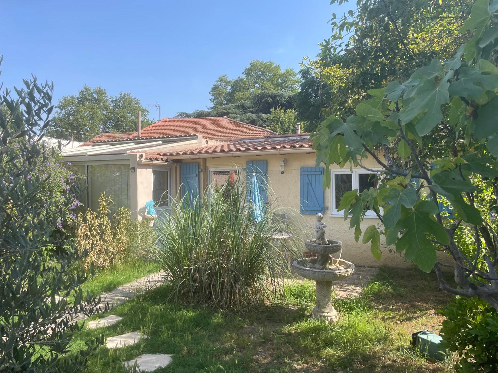 Houdarling Chalet Et Spa Hammam Jacuzzi Et Sauna Nîmes Extérieur photo